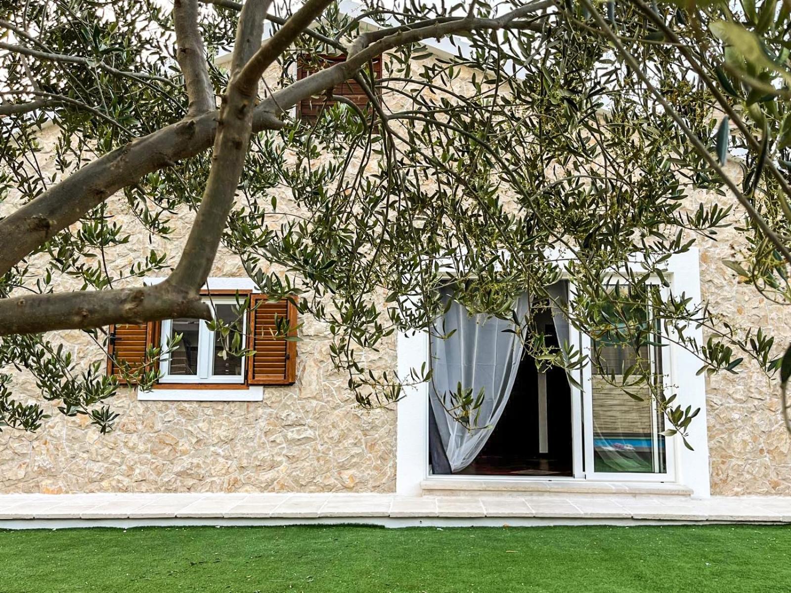 Mustra House Zadar - Private Pool & Sauna Room photo